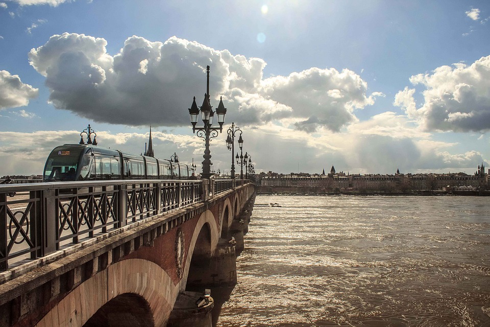 Les horaires de prière à Bordeaux en 2026 : tout ce qu’il faut savoir